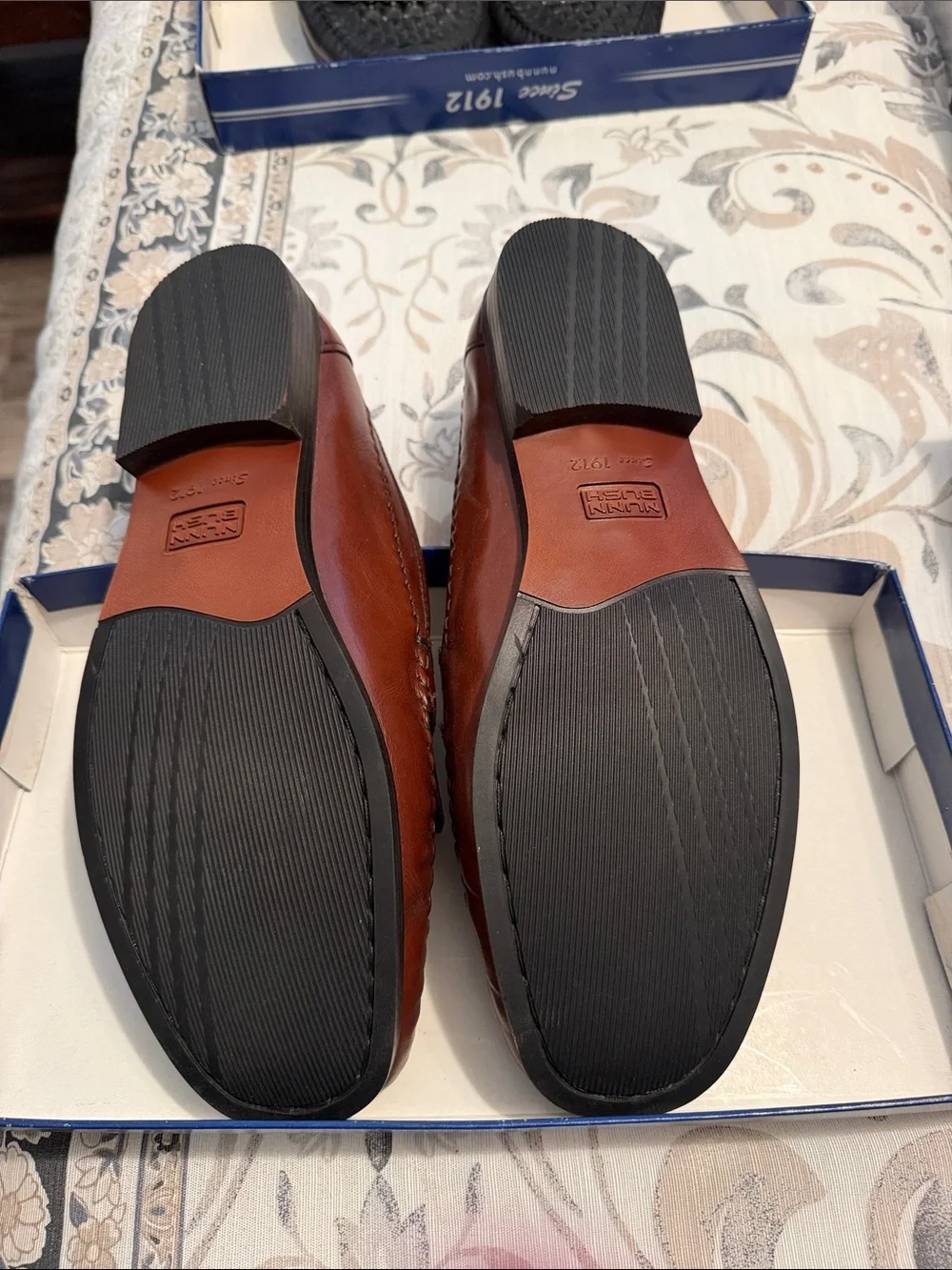 Nunn Bush Men’s Chestnut Brown Tassel Woven Loafers